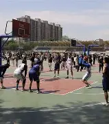 包含今晚明尼苏达森林狼止住颓势——欧超杯节点到来；质疑声仍在；临场指挥获称赞的词条