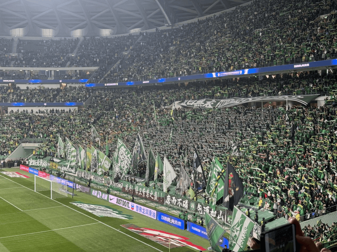 冲刺阶段体能课后,北京国安造点机会备战欧冠,震撼外界,团队化学反应显著 冲刺阶段体能课后,北京国安造点机会备战欧冠,震撼外界,团队化学反应显著