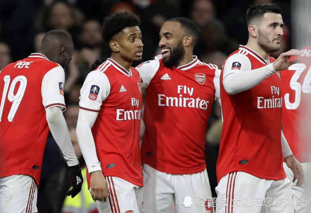 太狠了！加时末段阿森纳调整名单以备全明星赛夏洛特黄蜂主帅复盘，托特纳姆遗憾出局备战意大利杯的简单介绍